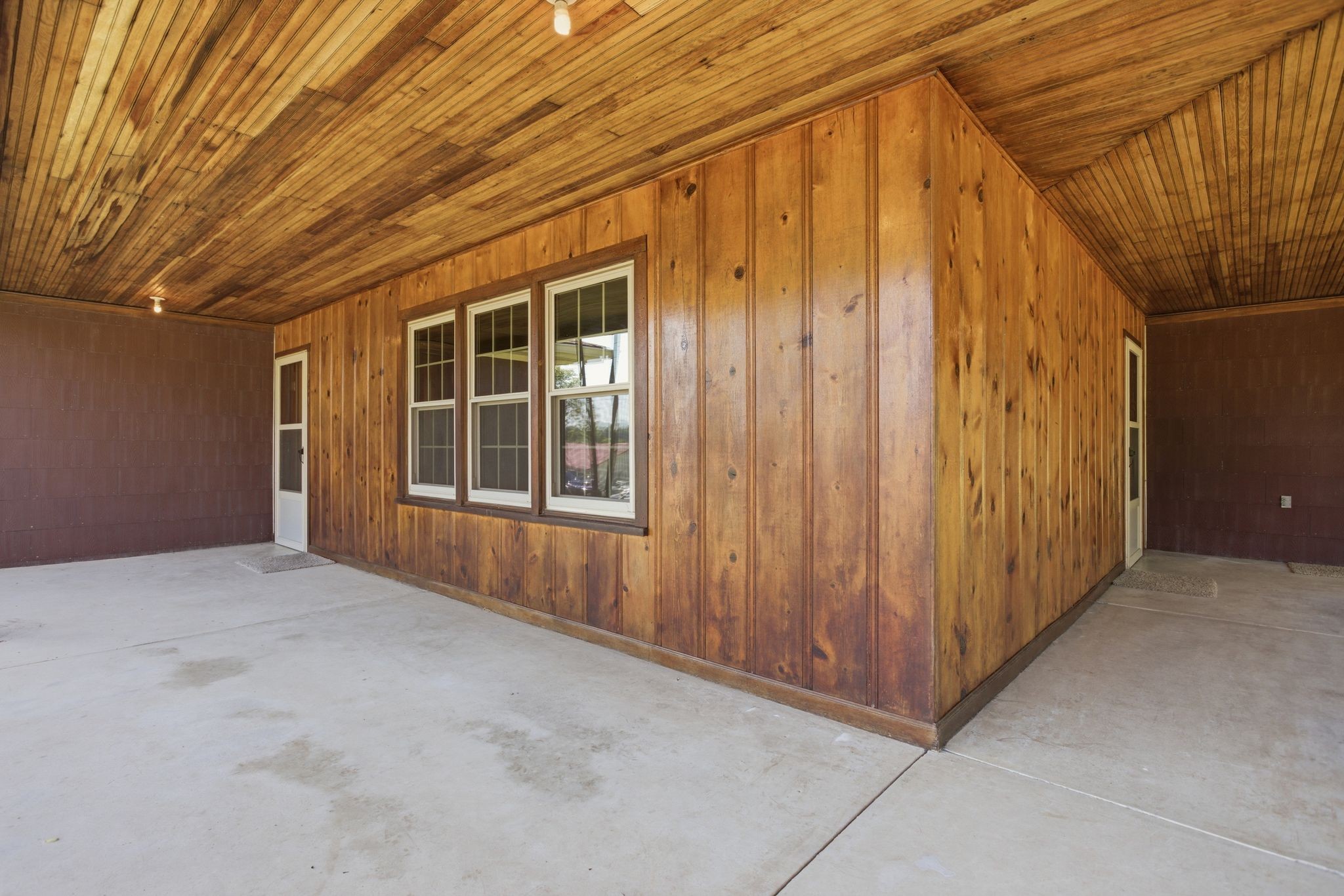 131 Greenwood Acres Dr