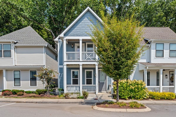 724 MILL CREEK MEADOW DR, NASHVILLE, TN 37214 - Image 32afc2f24dc4eaff8f48f8aa99a3a597/2130413561