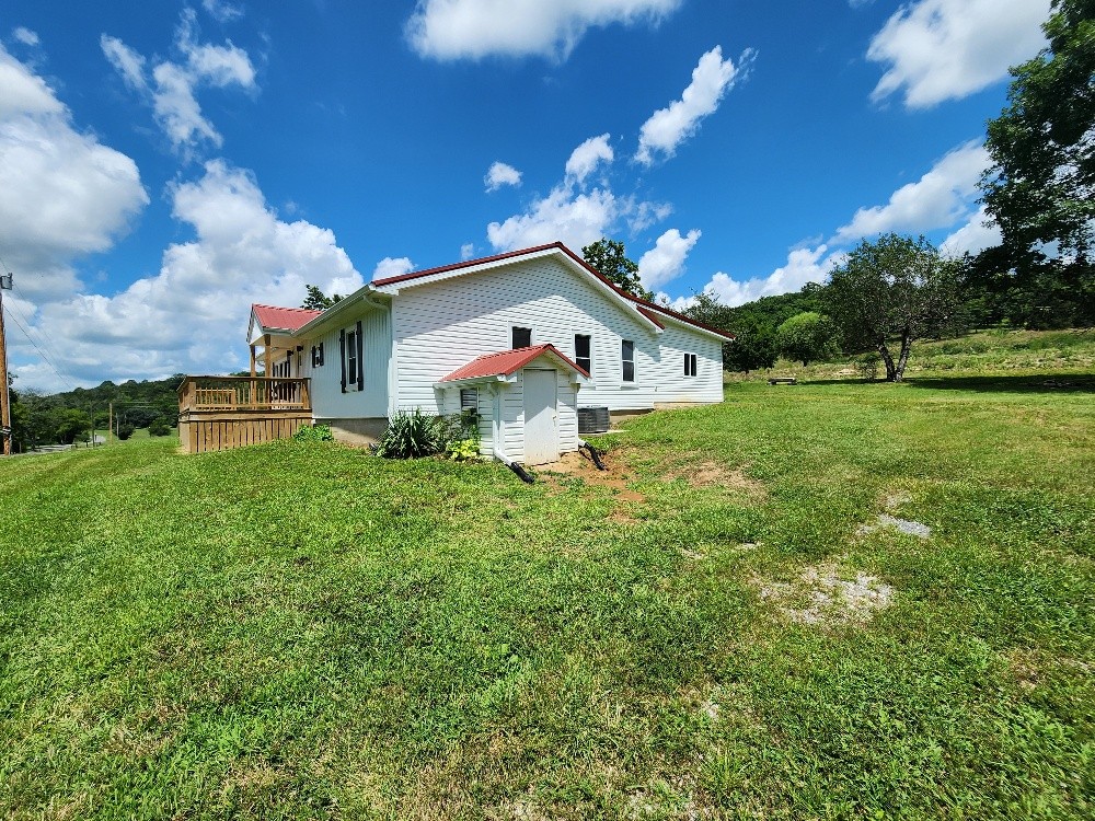 785 Woodmore Hollow Ln