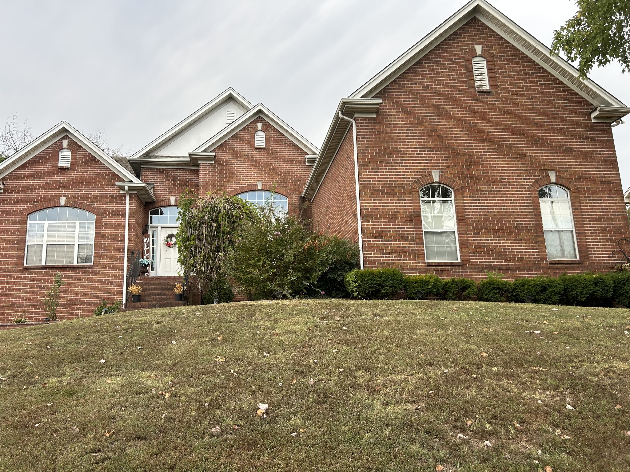 830 Loretta Dr