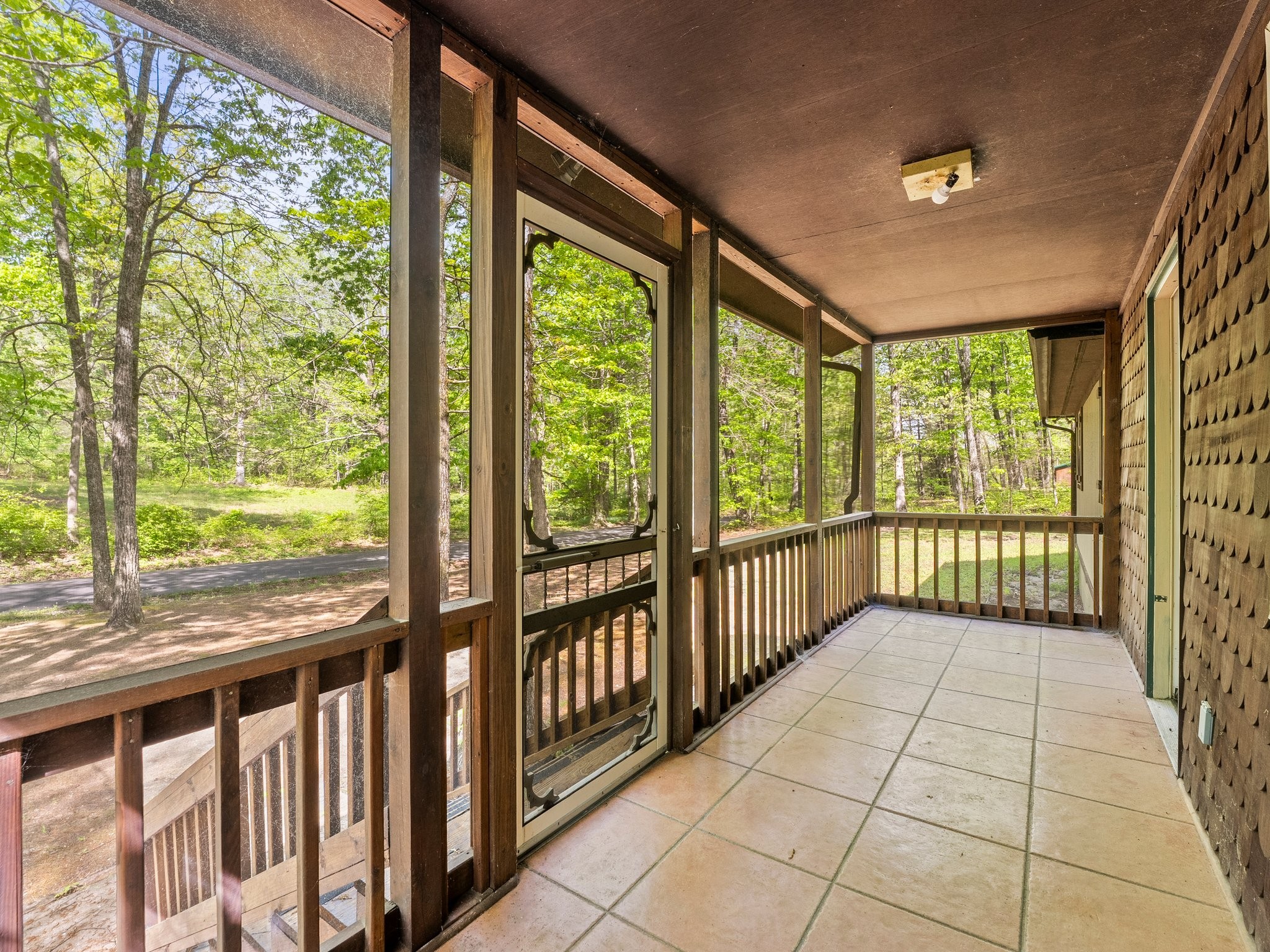 1010 Laurel Lake Dr