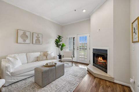 130 W End Pl Nashville TN 37205