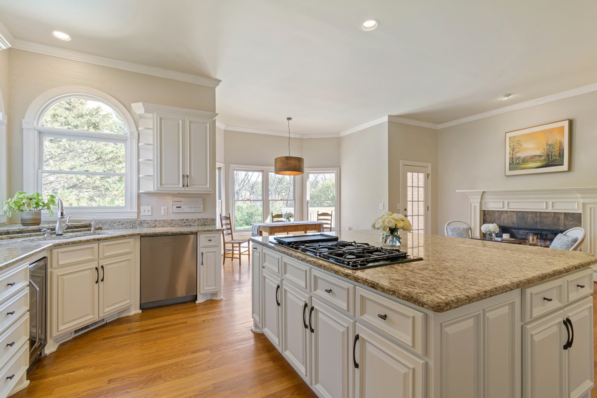 Brentwood, Tennessee 37027, United States, 4 Bedrooms Bedrooms, ,5 BathroomsBathrooms,Residential,Active,21804