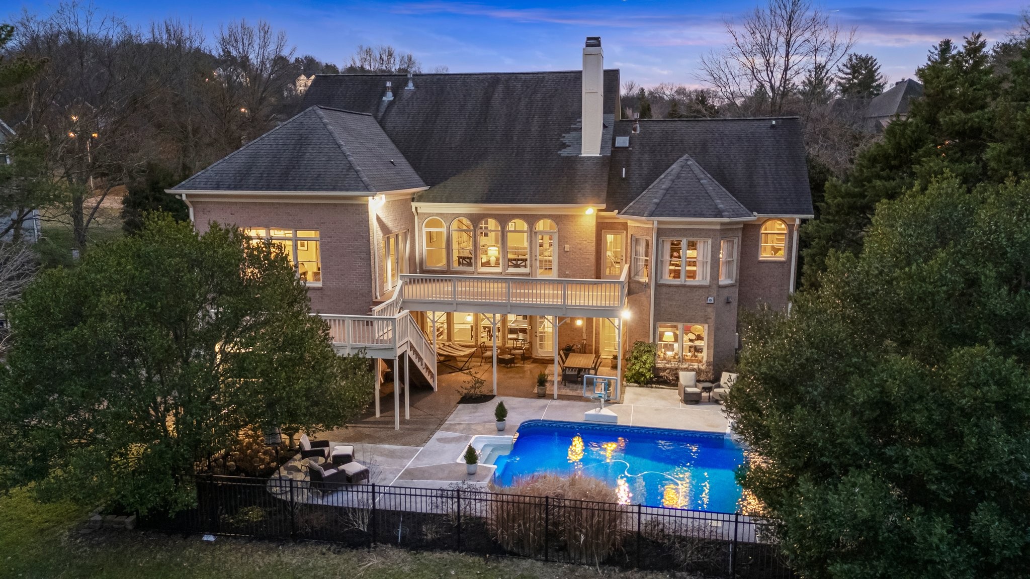 Brentwood, Tennessee 37027, United States, 4 Bedrooms Bedrooms, ,5 BathroomsBathrooms,Residential,Active,21804