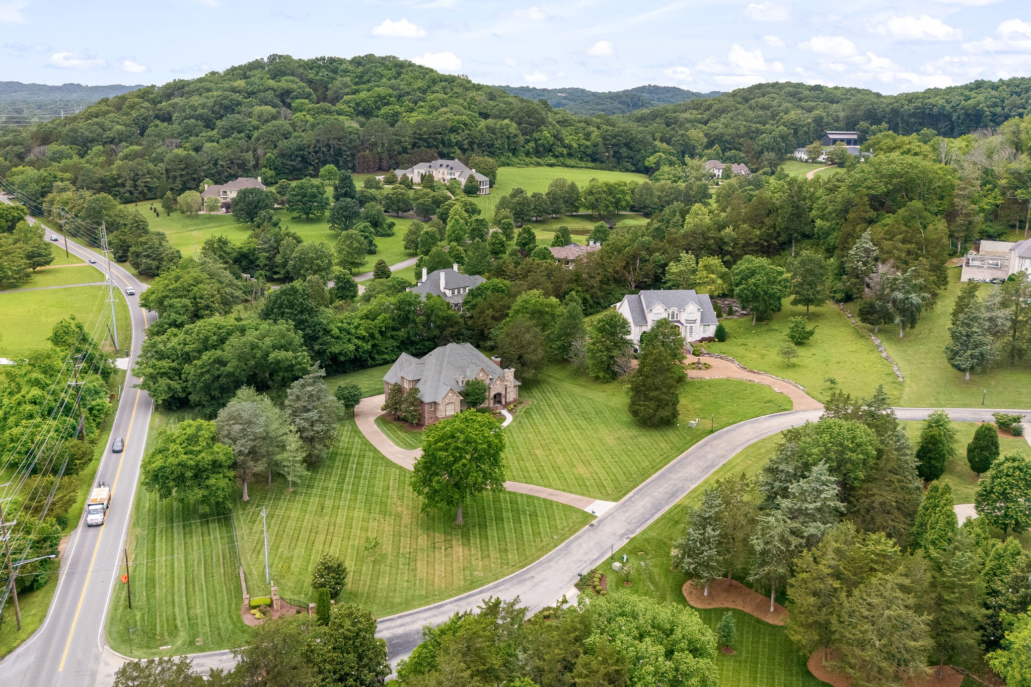 101 Balleroy Dr