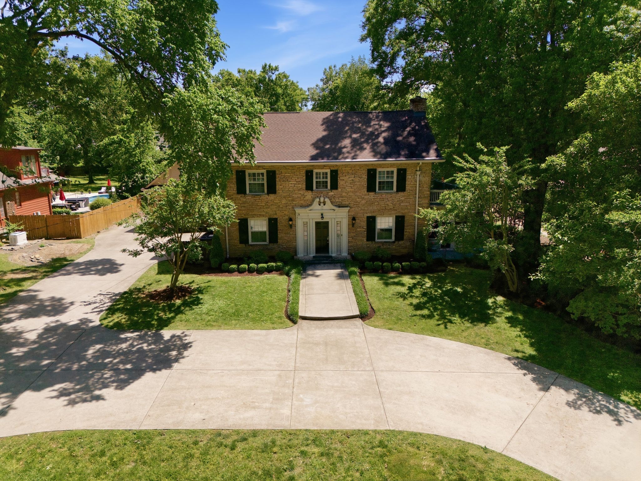 936 Caldwell Ln