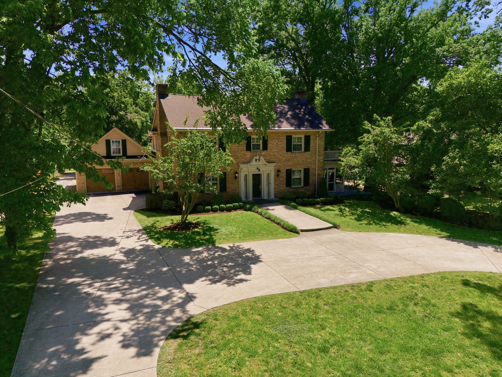 936 Caldwell Ln