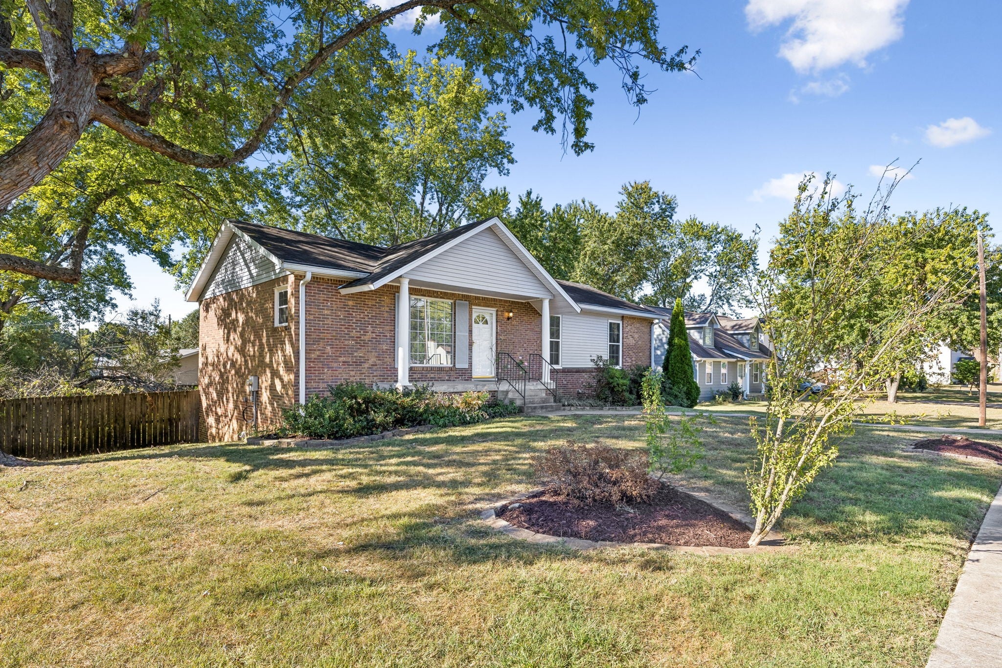 329 Belinda Pkwy