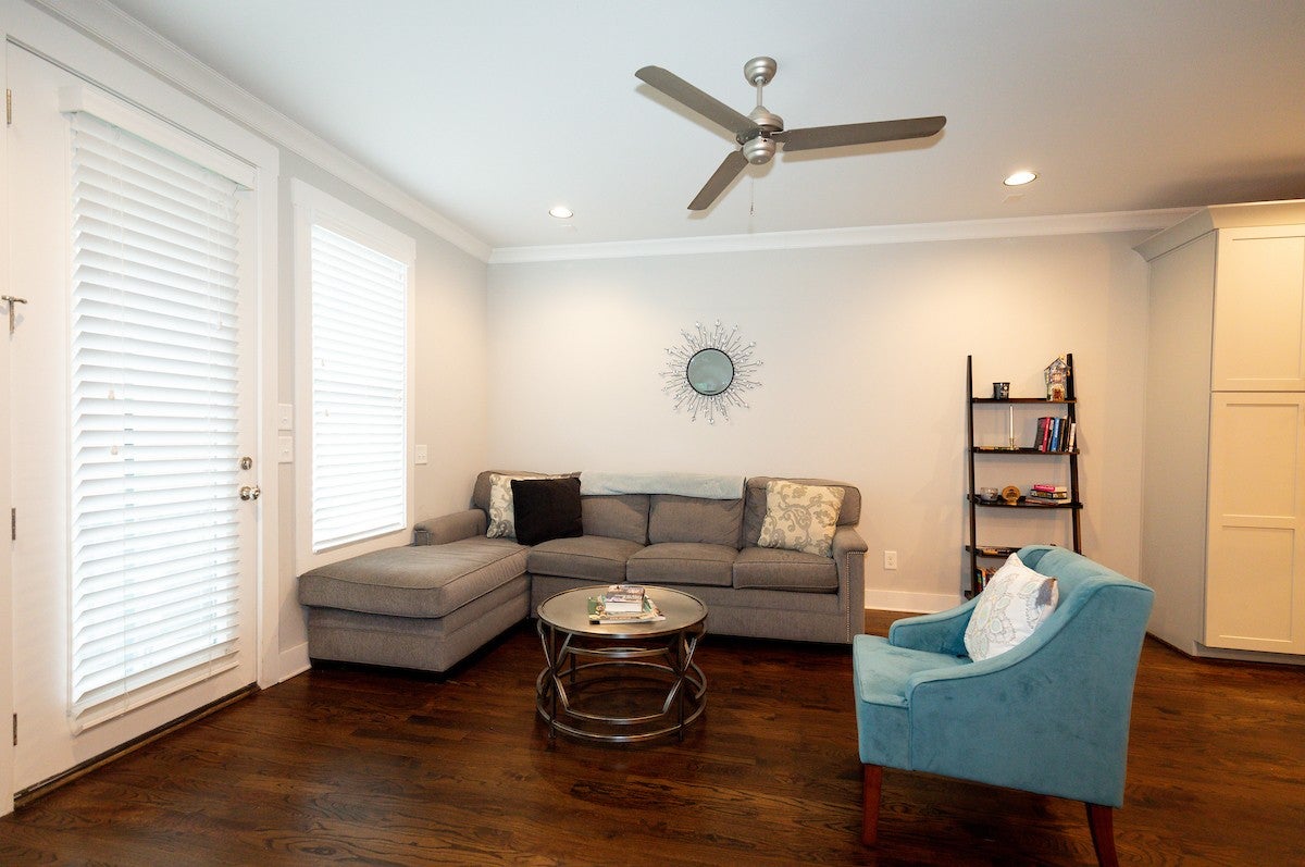 1815 Ridley Blvd 11