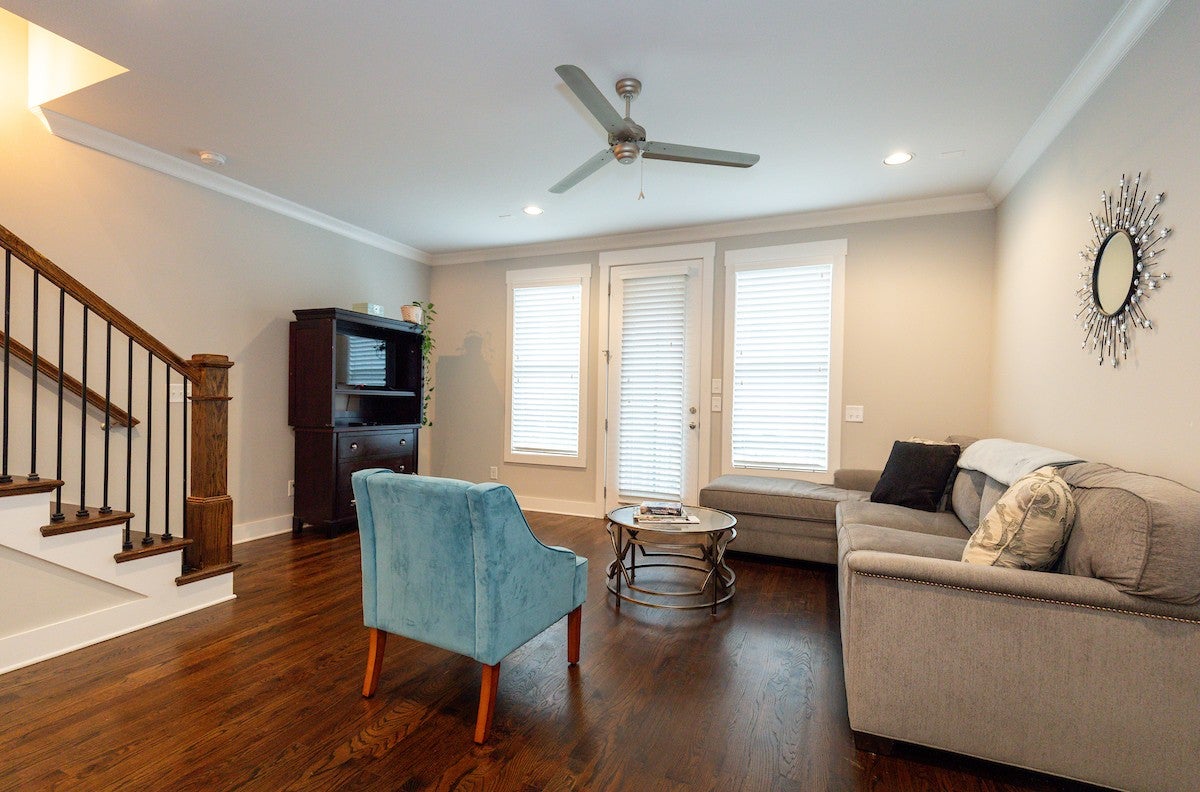 1815 Ridley Blvd 11