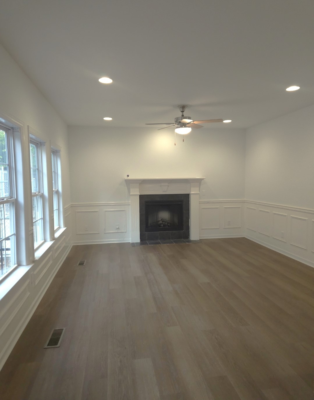 4600 Buckpasser Ave
