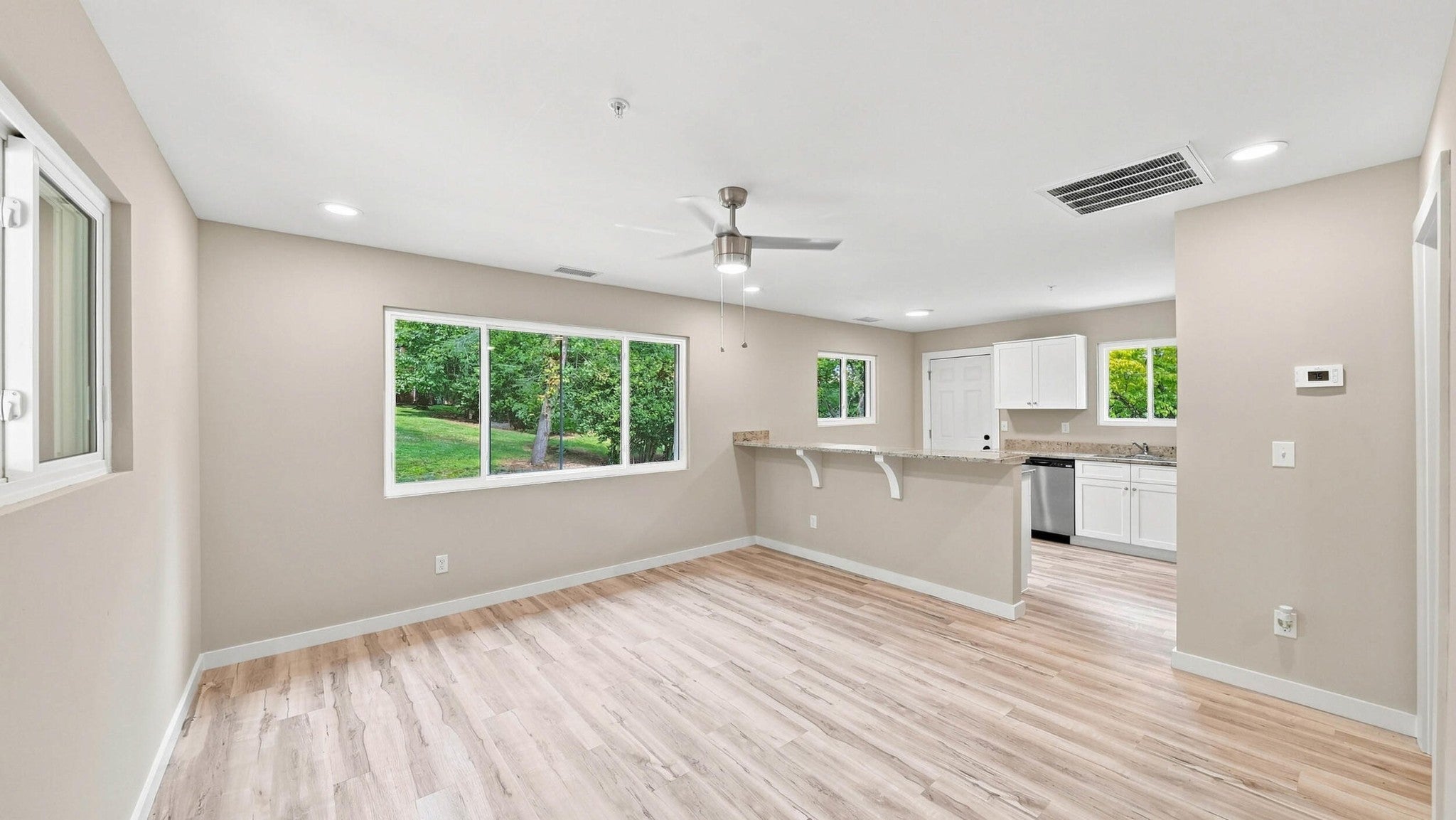 314 E View Drive