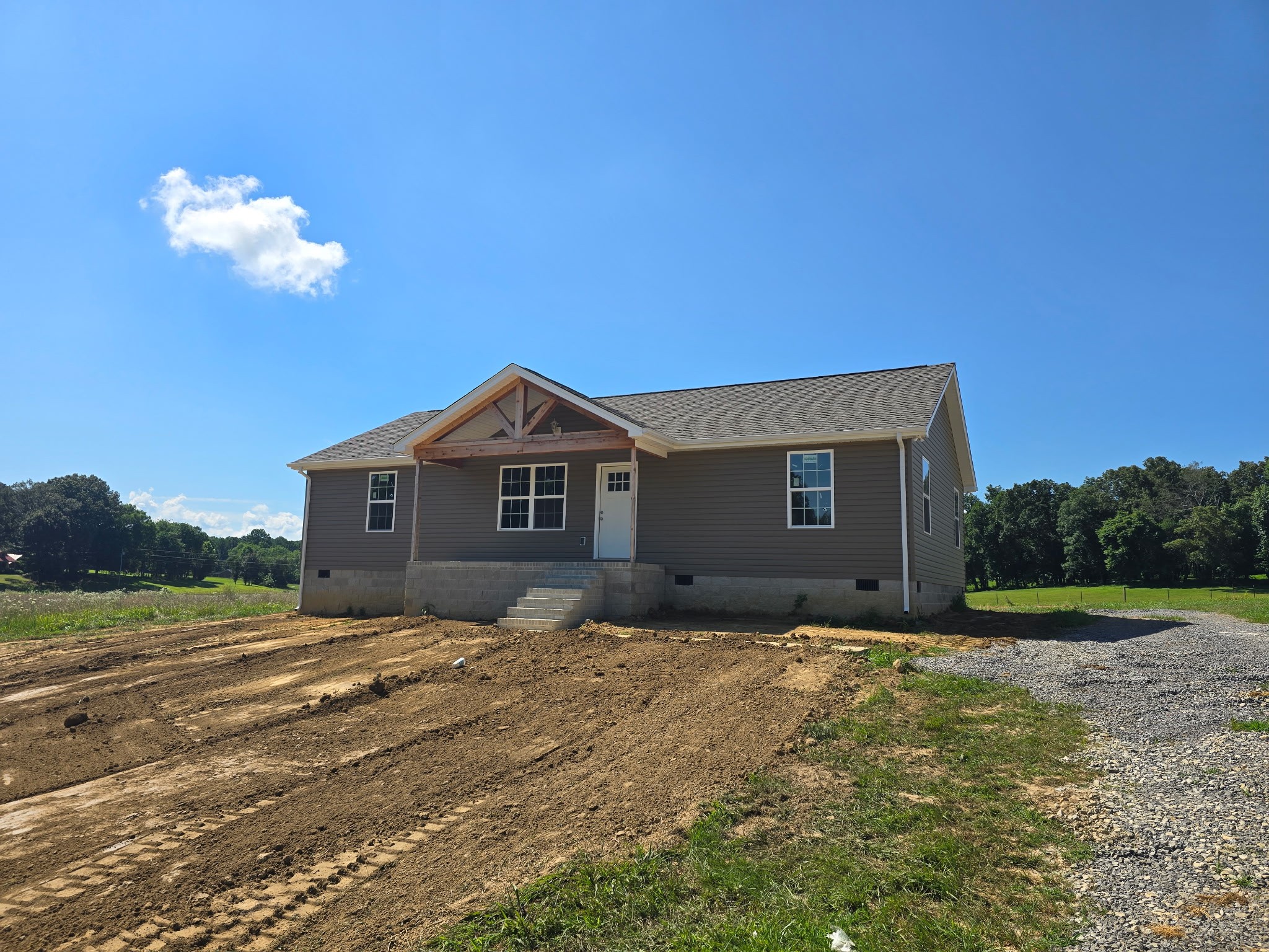 1190 Hutchins Rd