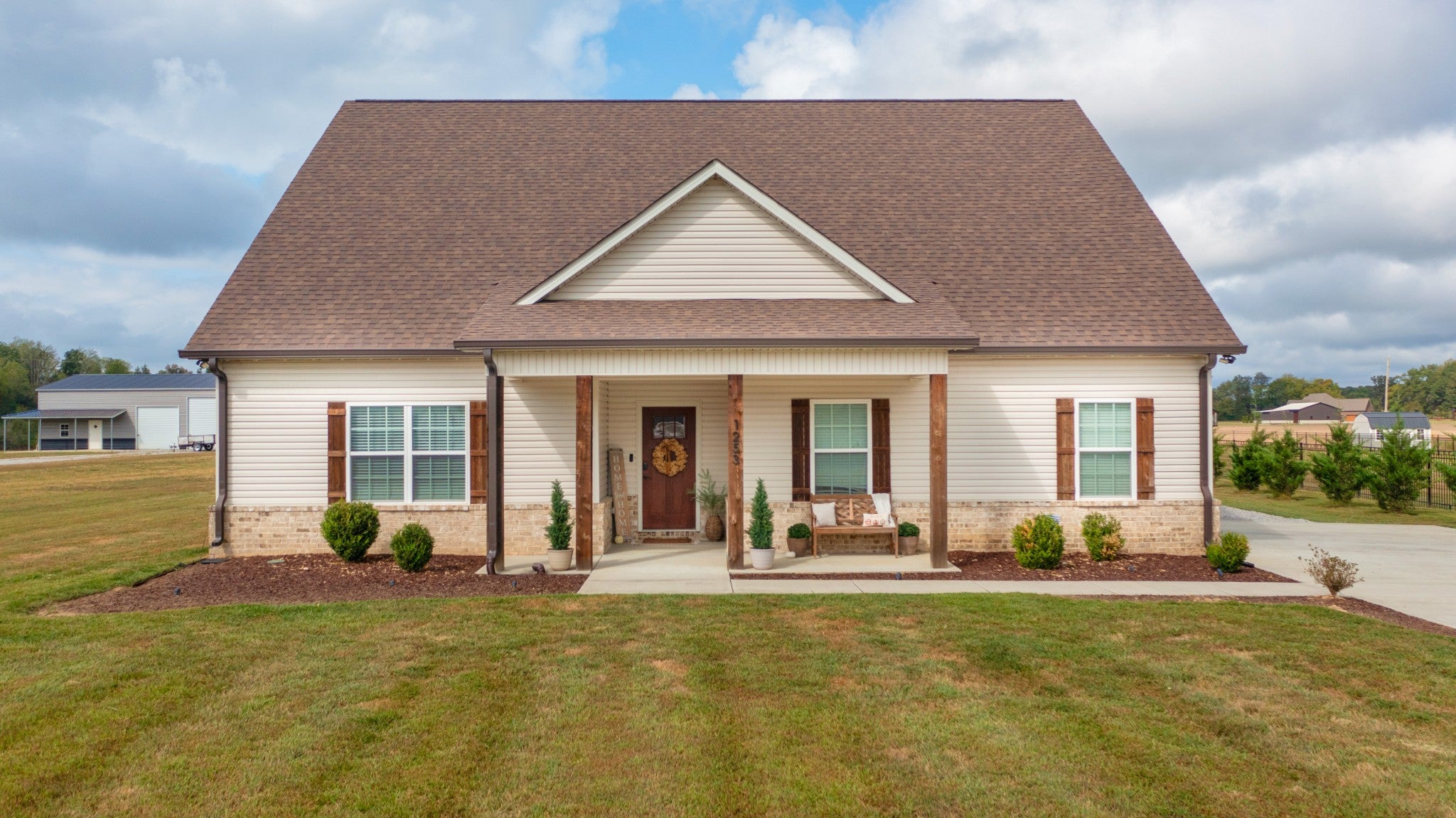 1253 Norton Rd