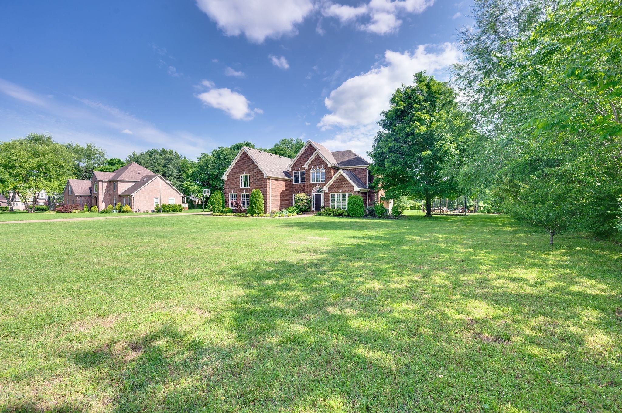 611 Cattail Ln