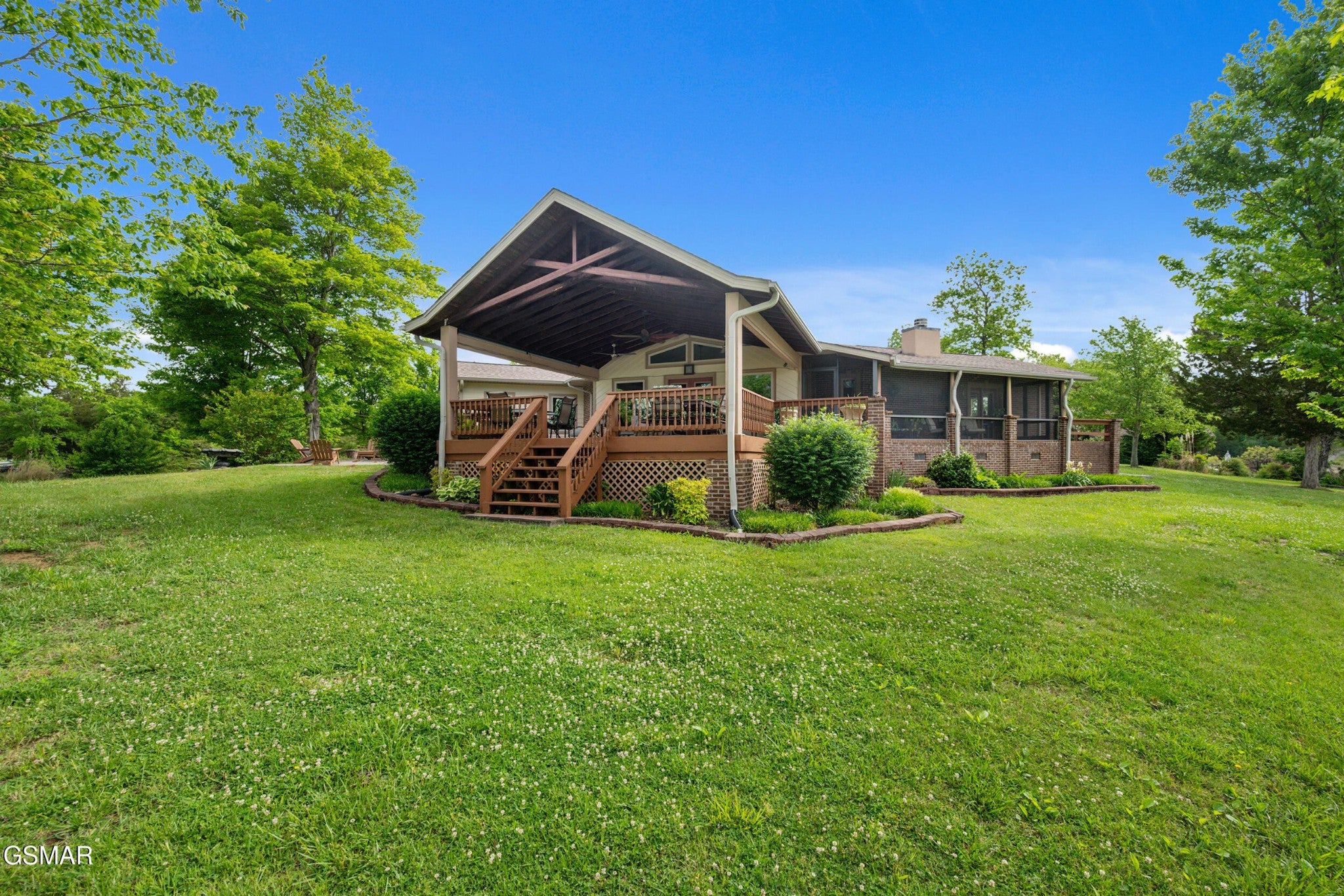 901 Lake Smoky Road