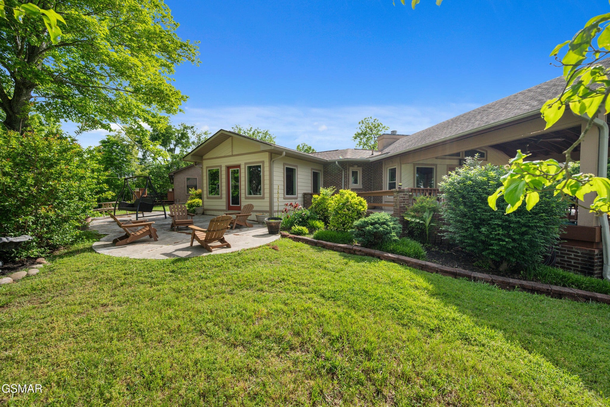 901 Lake Smoky Road