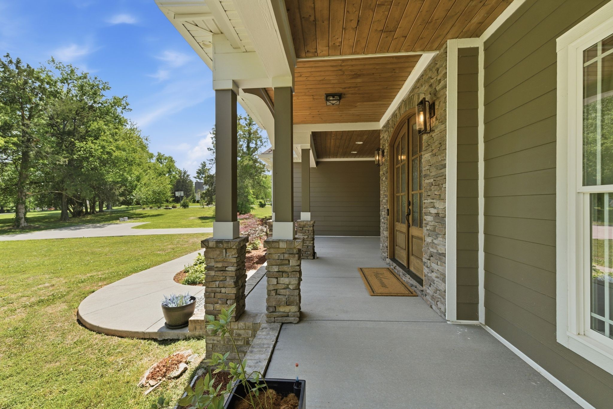 230 Peebles Dr