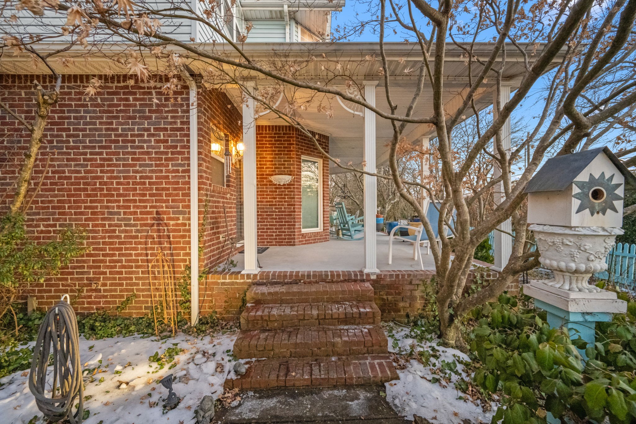 2655 Manchester Pike