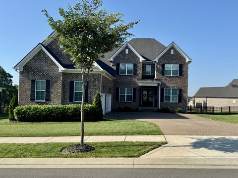 Photo of 1005 Keeneland Dr, Gallatin, TN 37066 (MLS # 3225263)