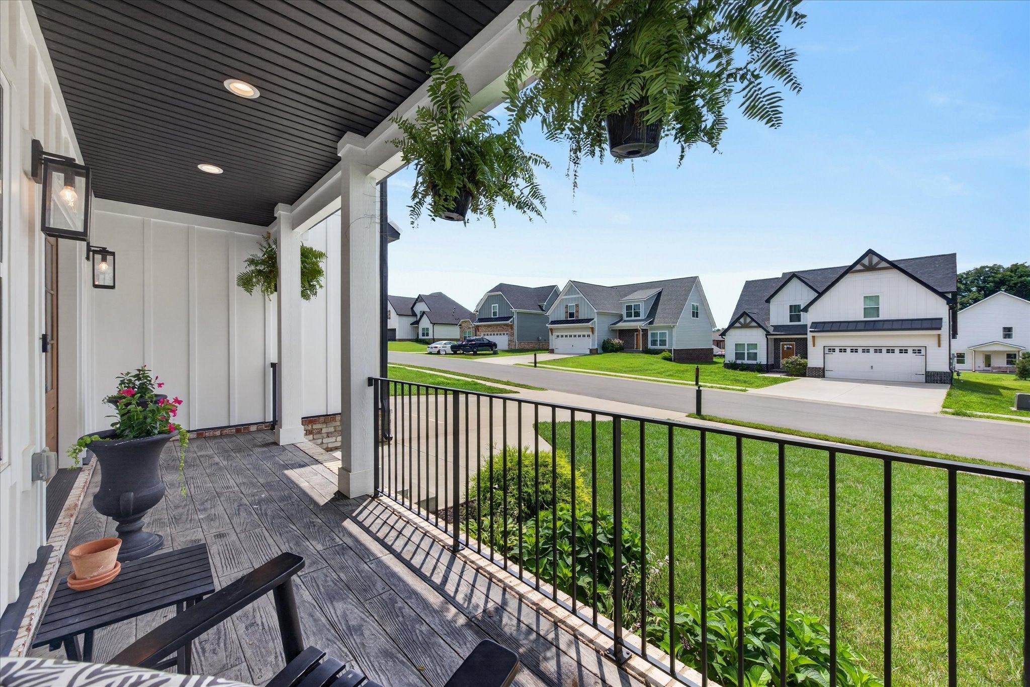 222 Bluebell Dr
