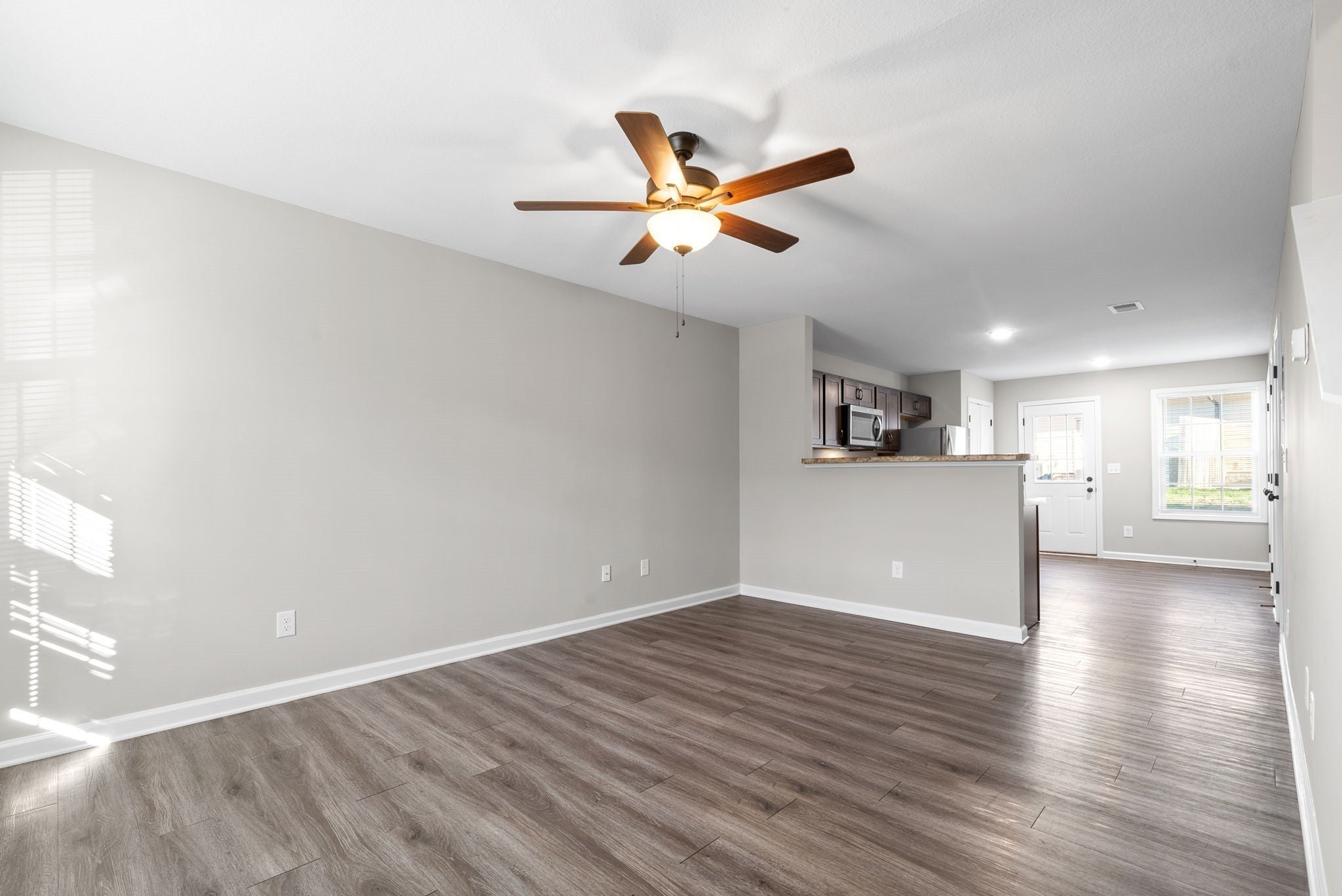 247 Smithson Ln F