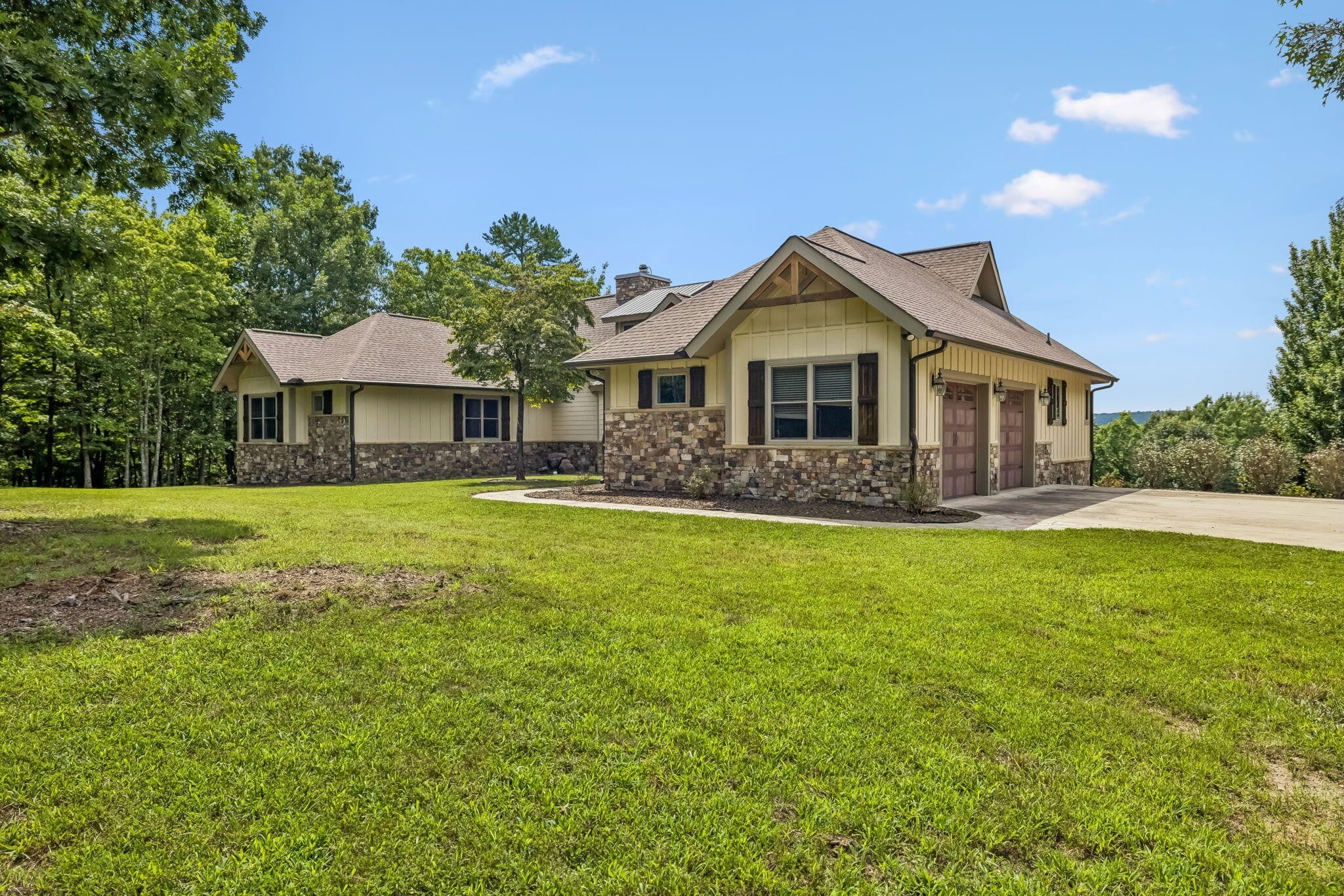 2620 Hobbstown Road
