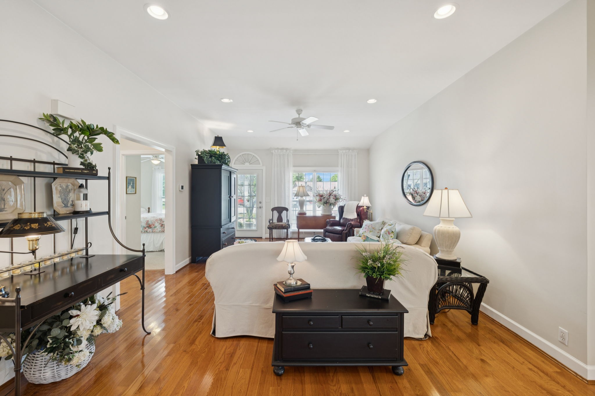 227 Riverbend Dr