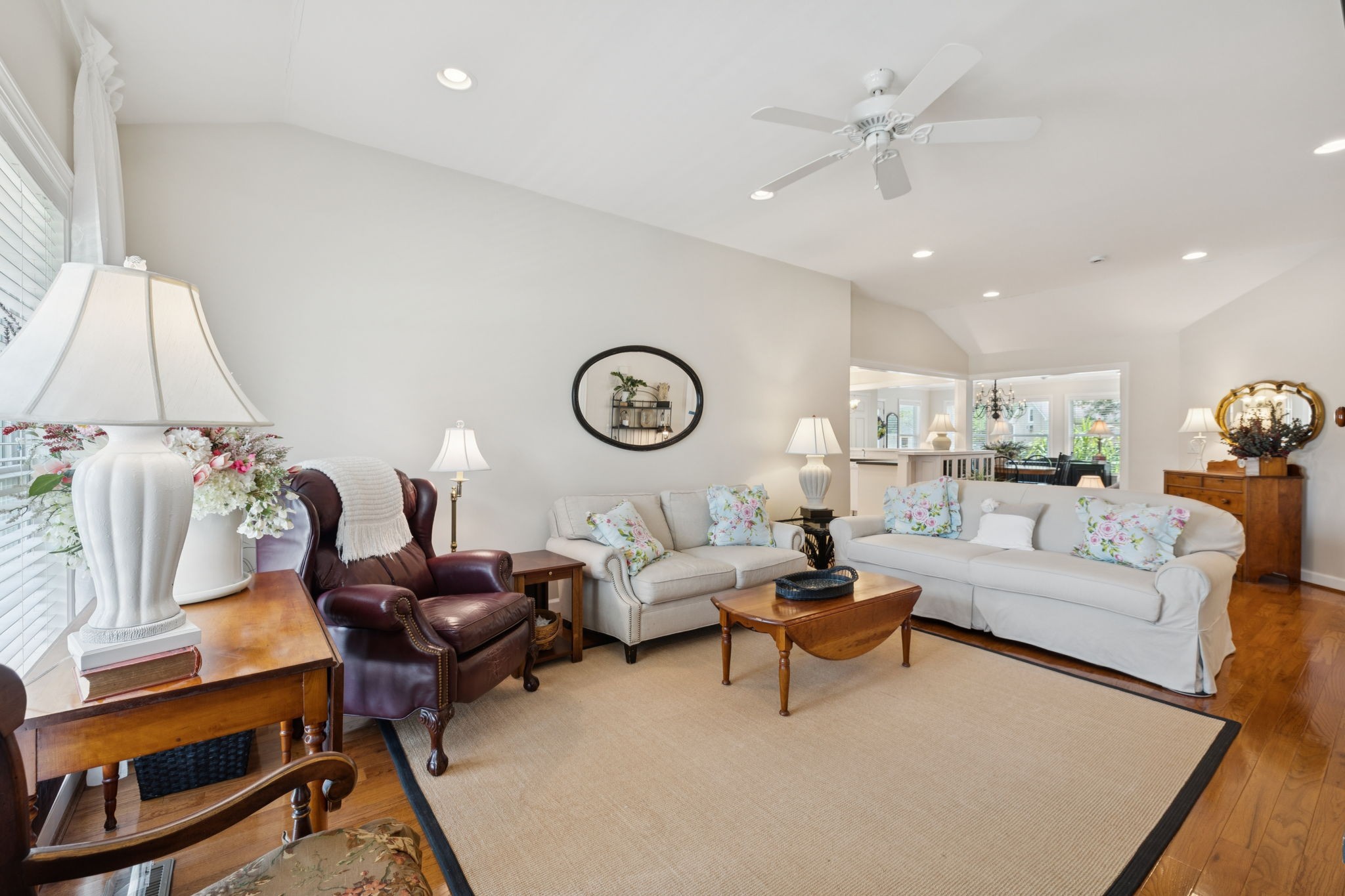 227 Riverbend Dr