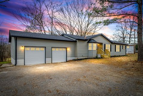 1402 Cagle Rd Ashland City TN 37015