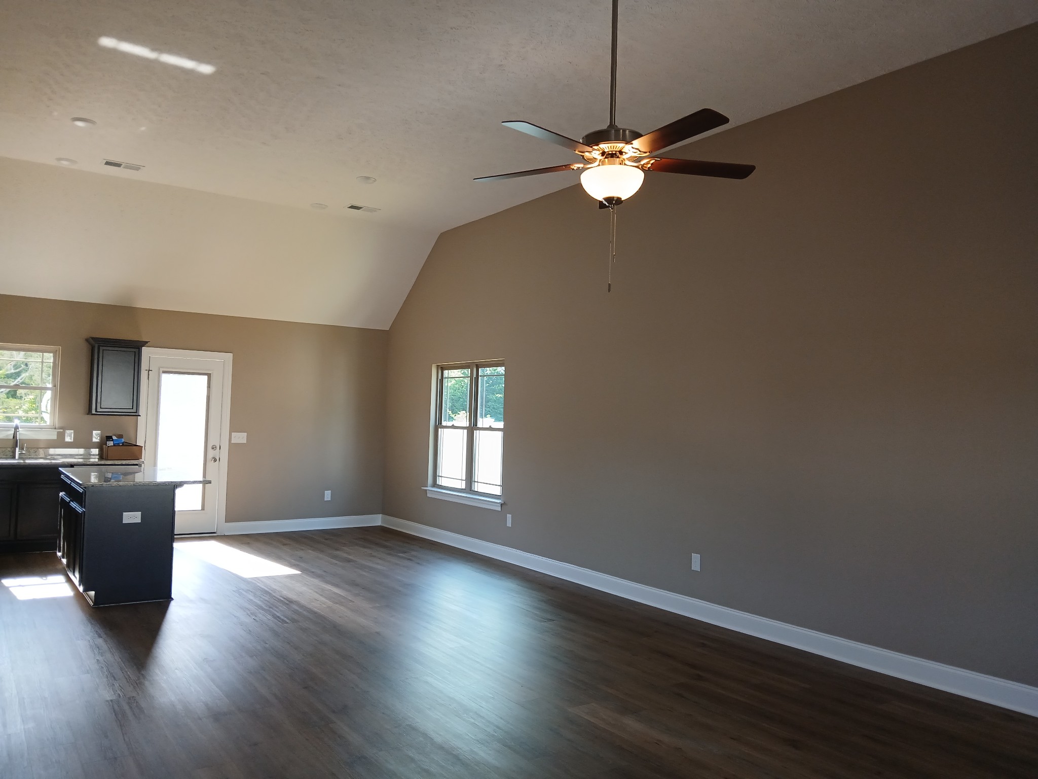 2121 Red Barn Road