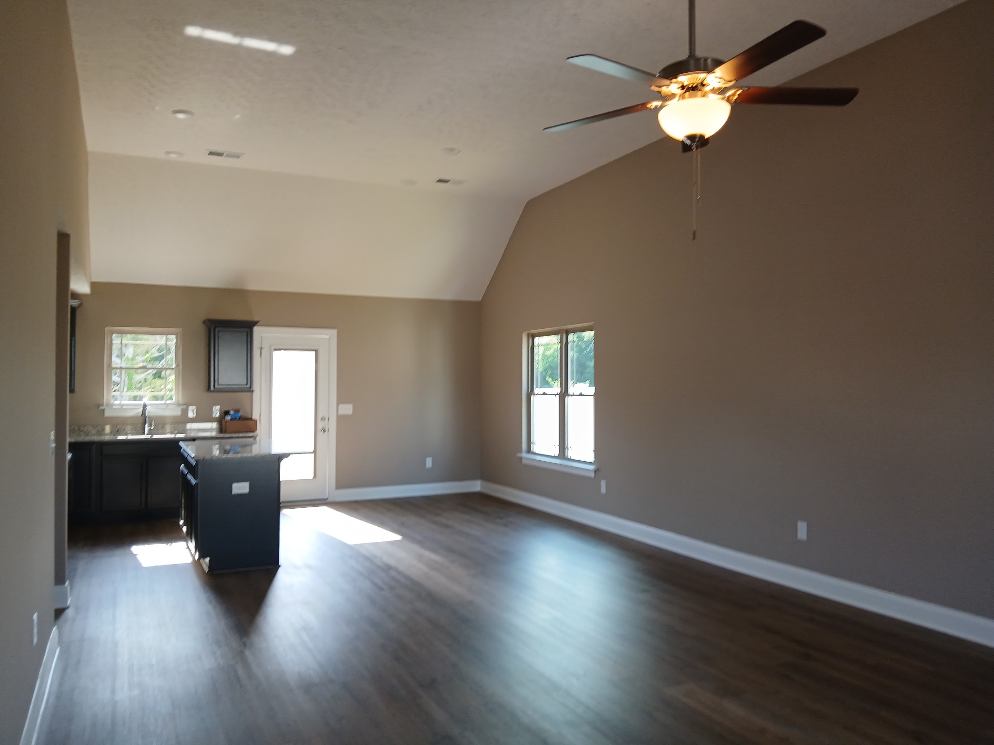 2121 Red Barn Road