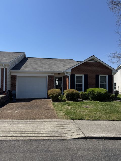 Photo of 816 Marquette Dr, Nashville, TN 37205 (MLS # 3179296)