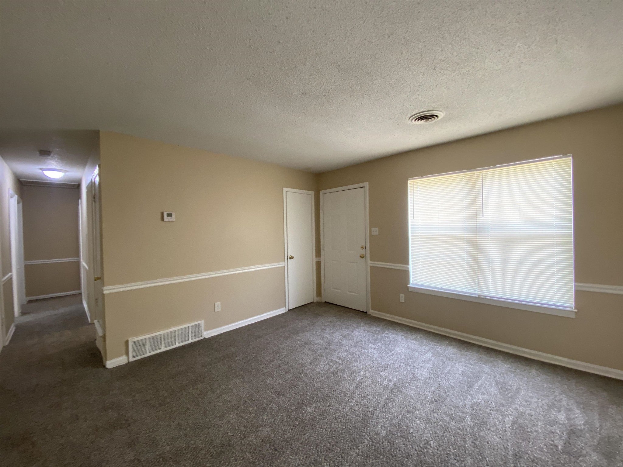 735 NORTHAVEN DR
