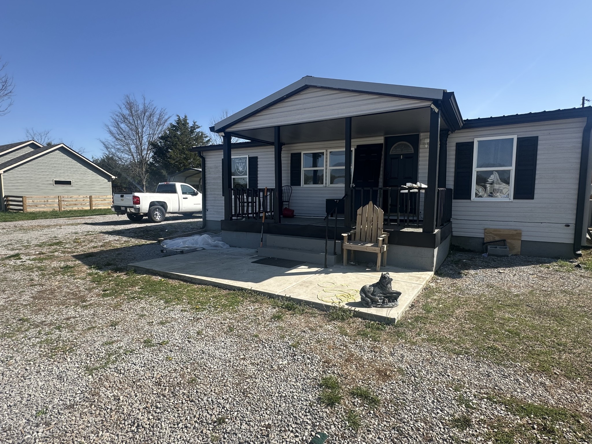 Listing image 4