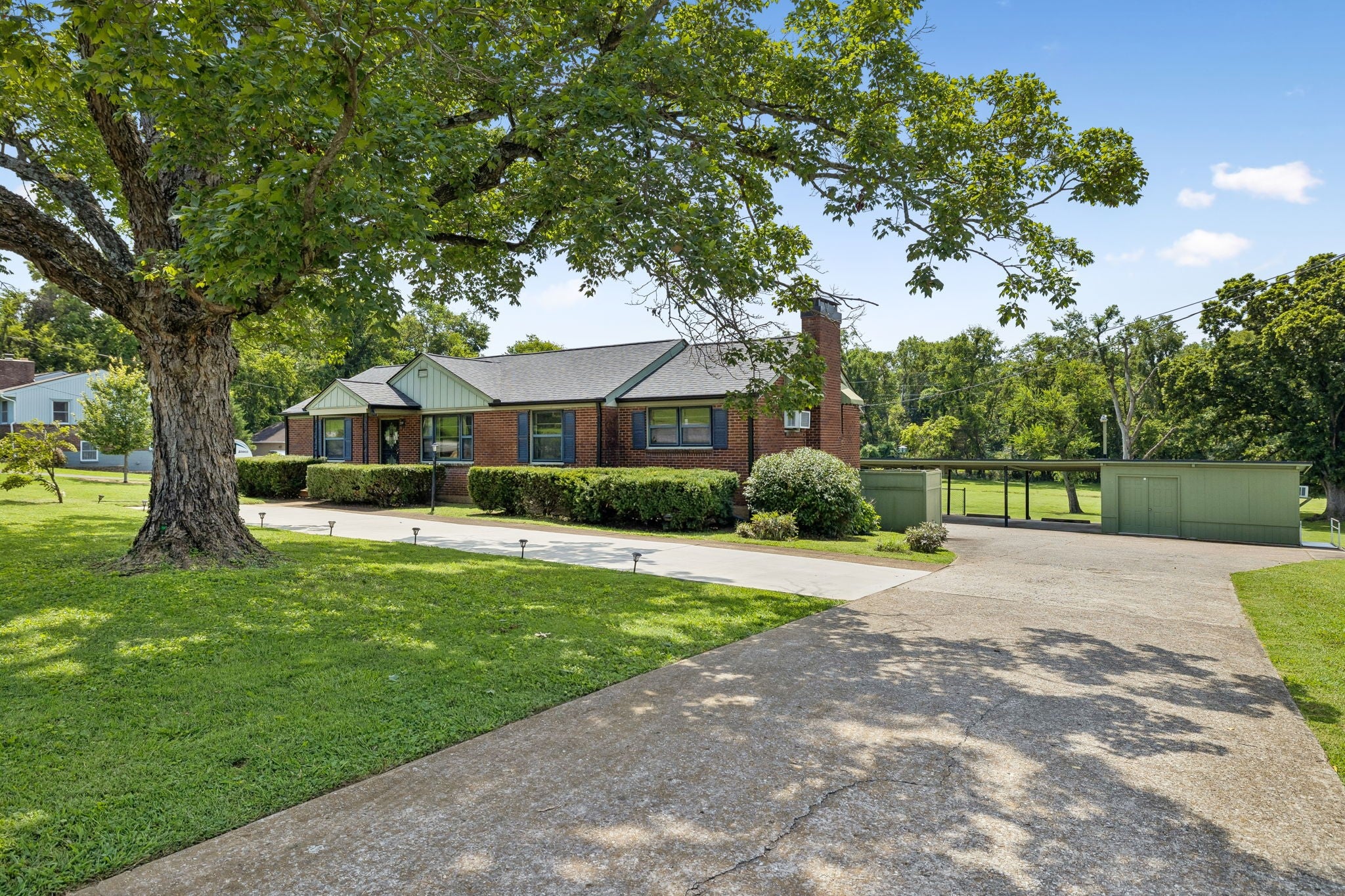 2707 Lincoya Dr