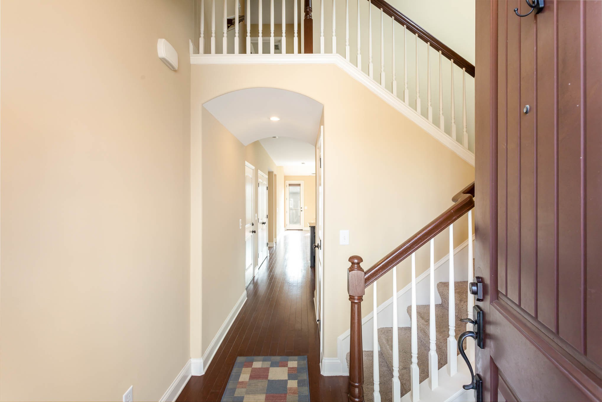 Photo 2 of 30 of 514 Millwood Ln townhome
