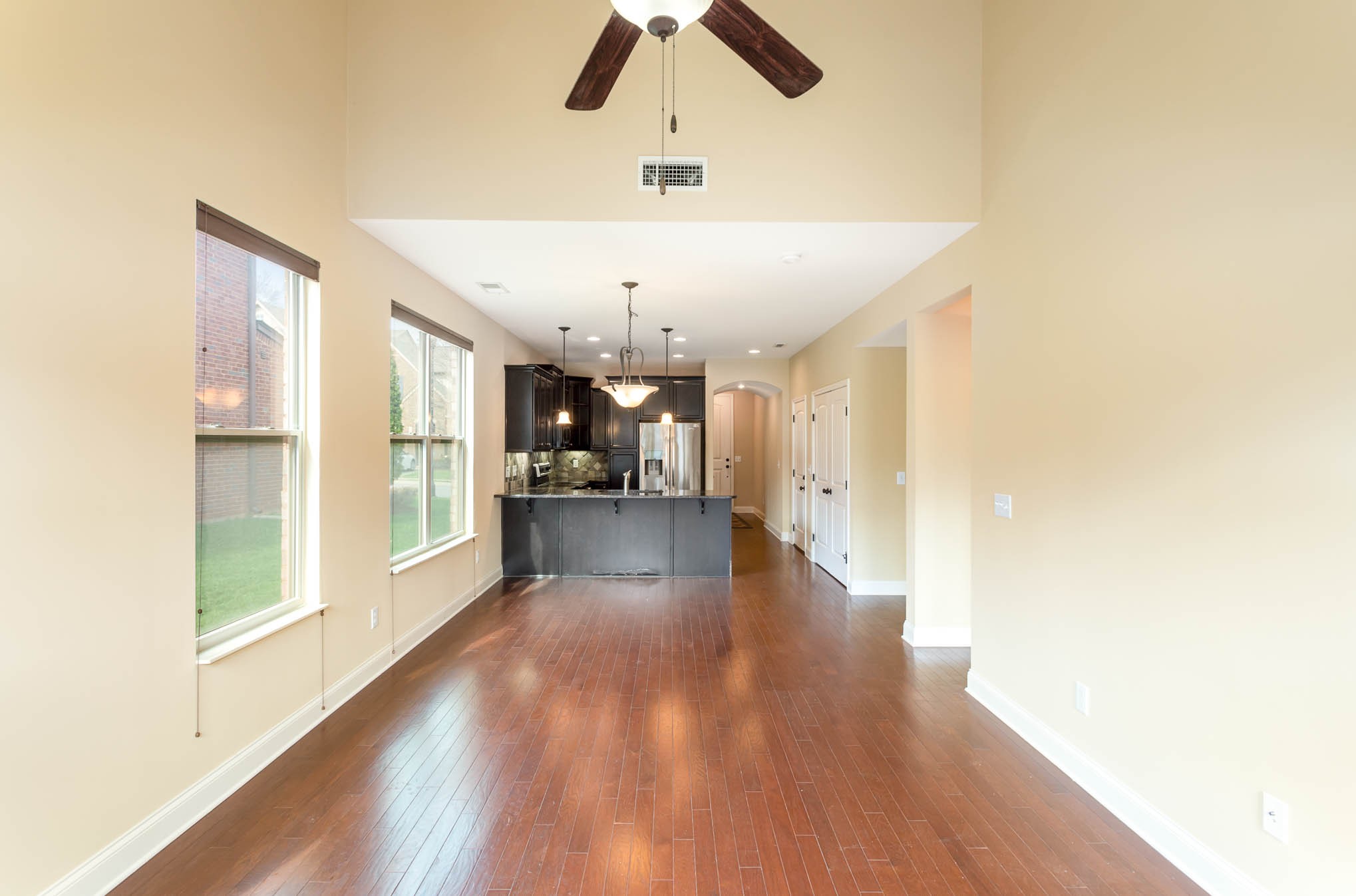 Photo 13 of 30 of 514 Millwood Ln townhome
