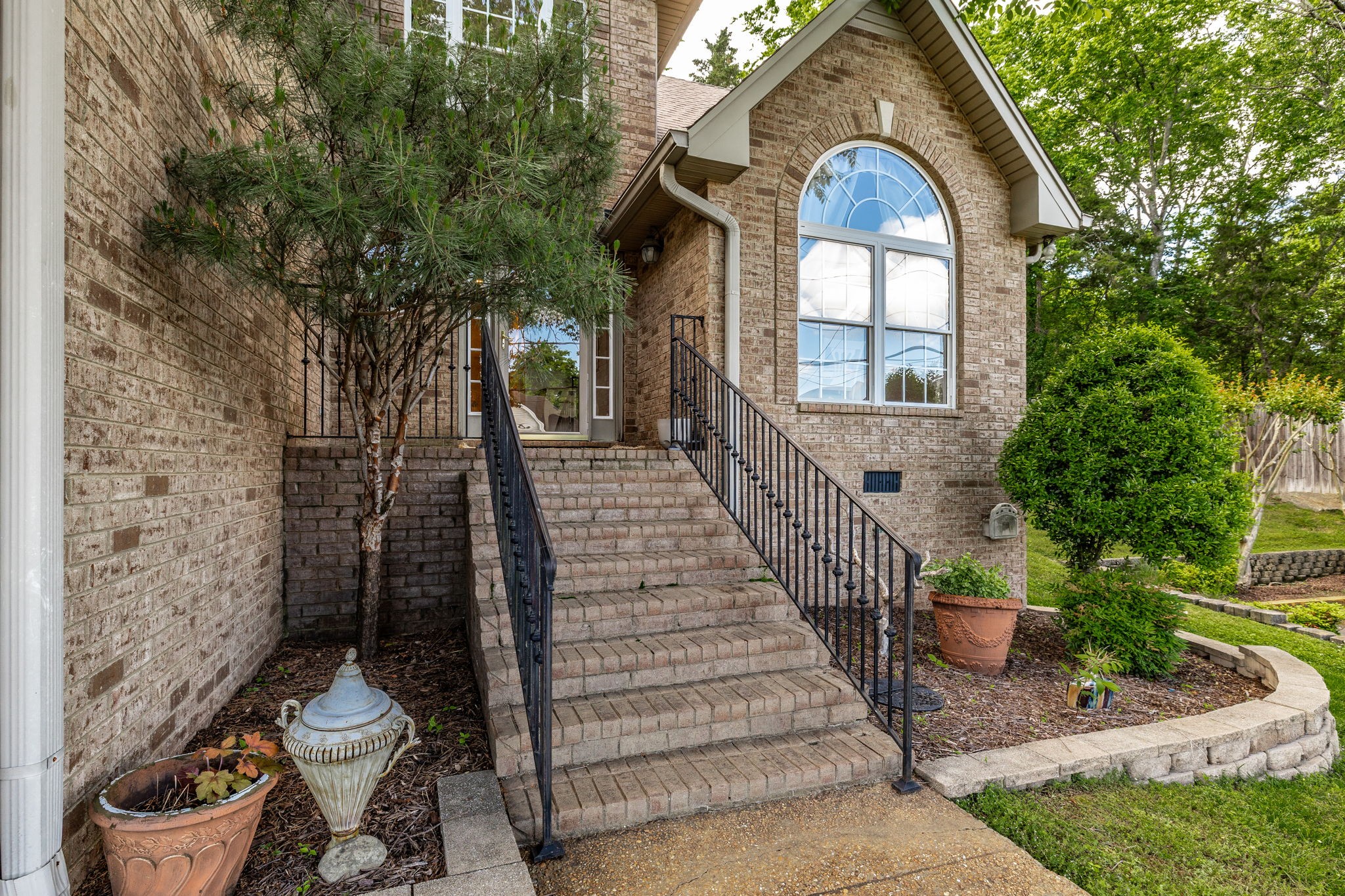 813 Travis Springs Dr