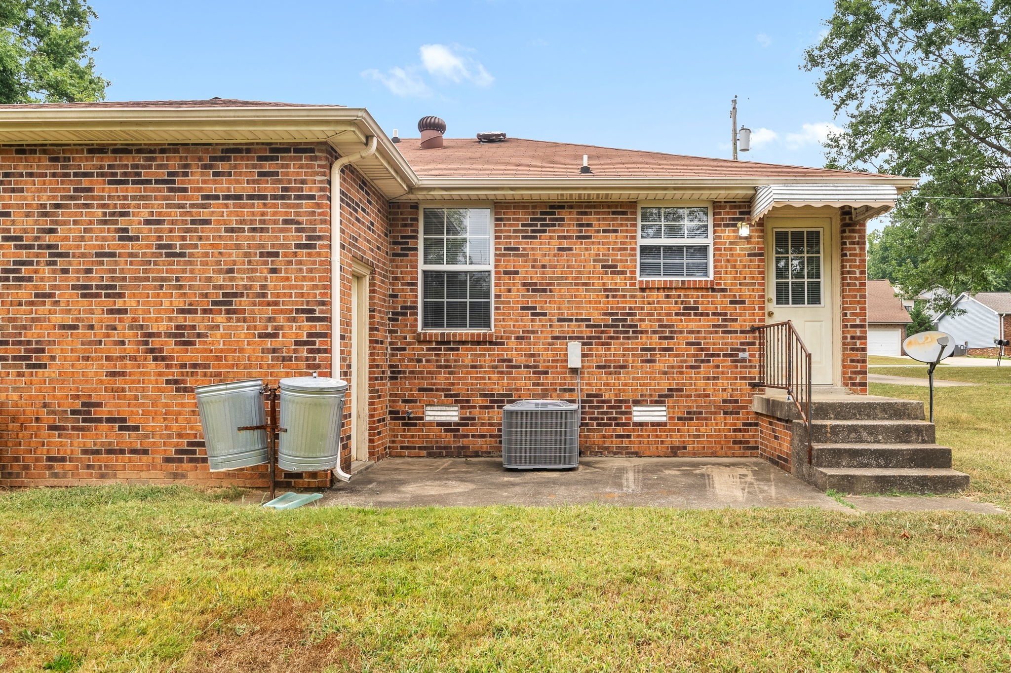 Clarksville, Tennessee 37042, United States, ,Residential,Active,109408