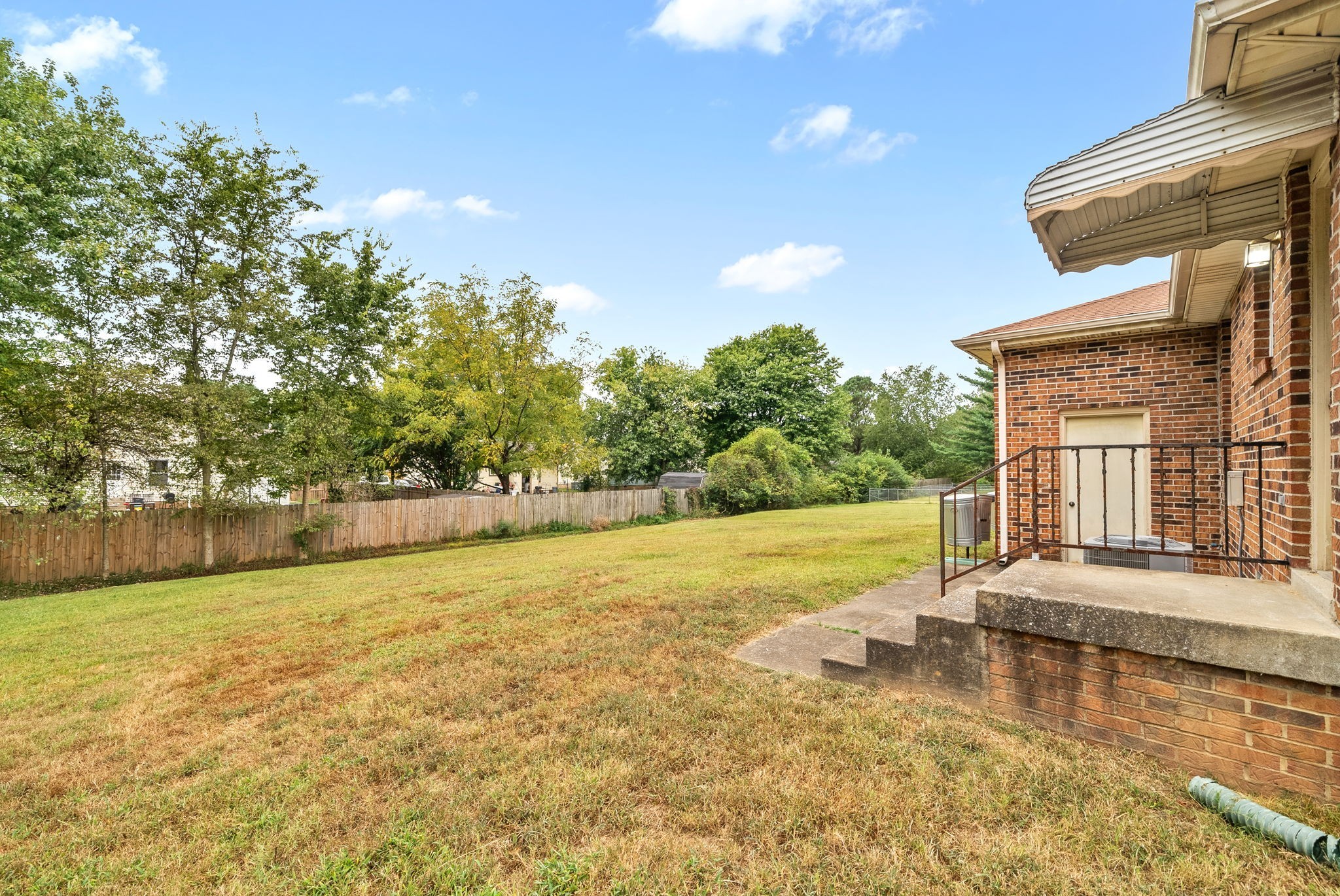 Clarksville, Tennessee 37042, United States, ,Residential,Active,109408