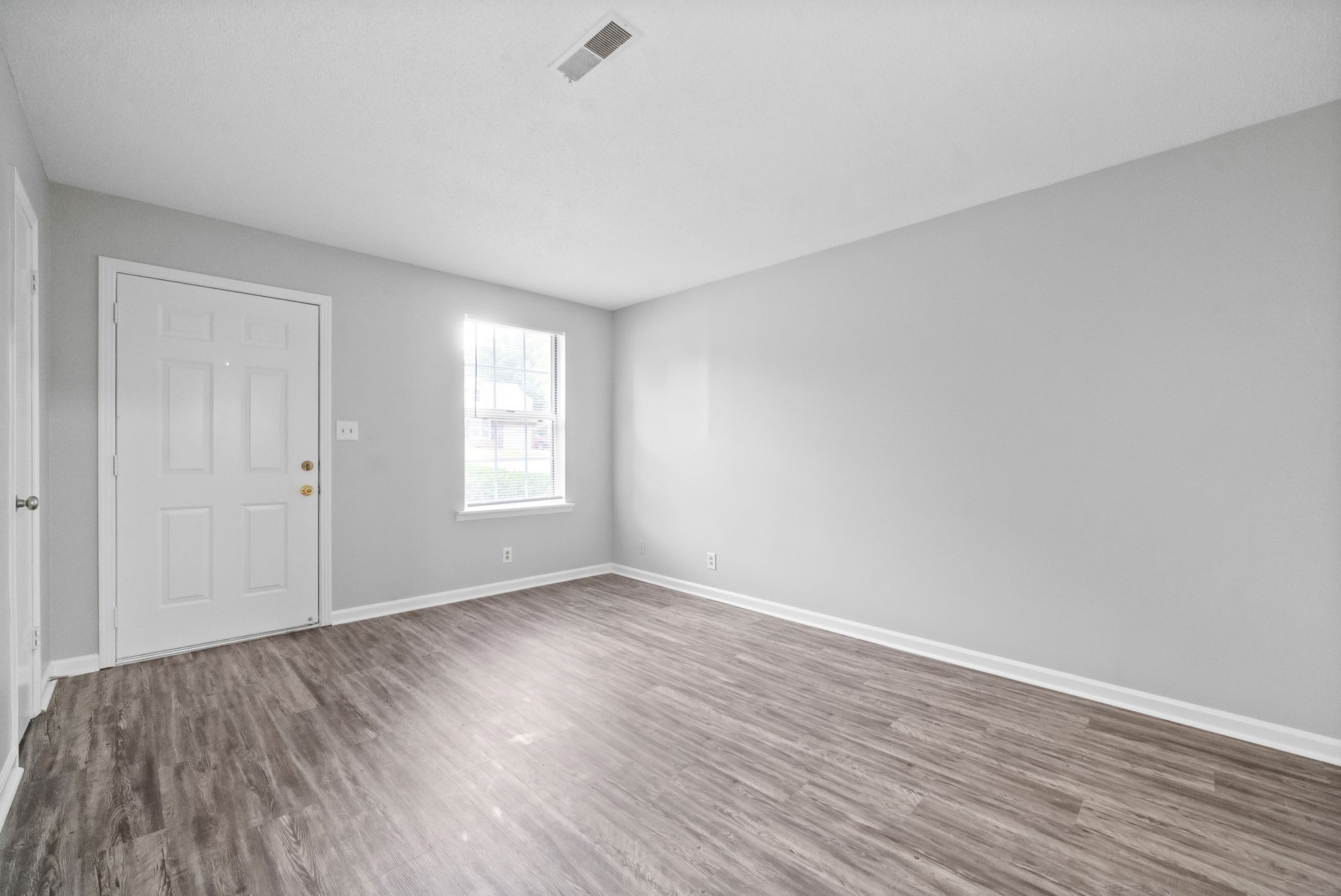 Clarksville, Tennessee 37042, United States, ,Residential,Active,109408