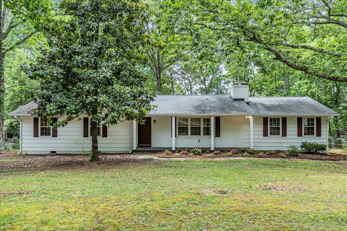 1110 Crown Point Rd W