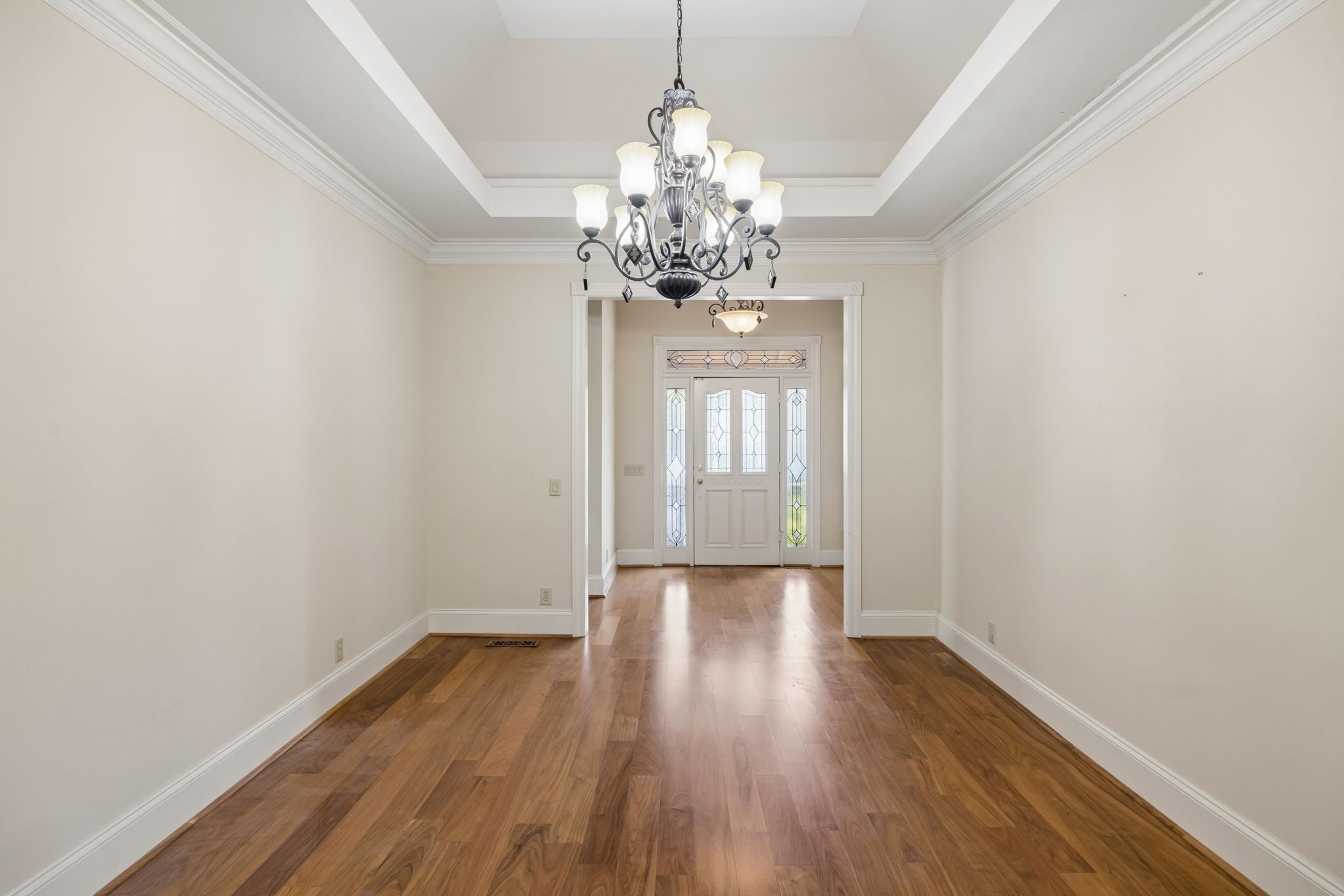 6028 Wellesley Way