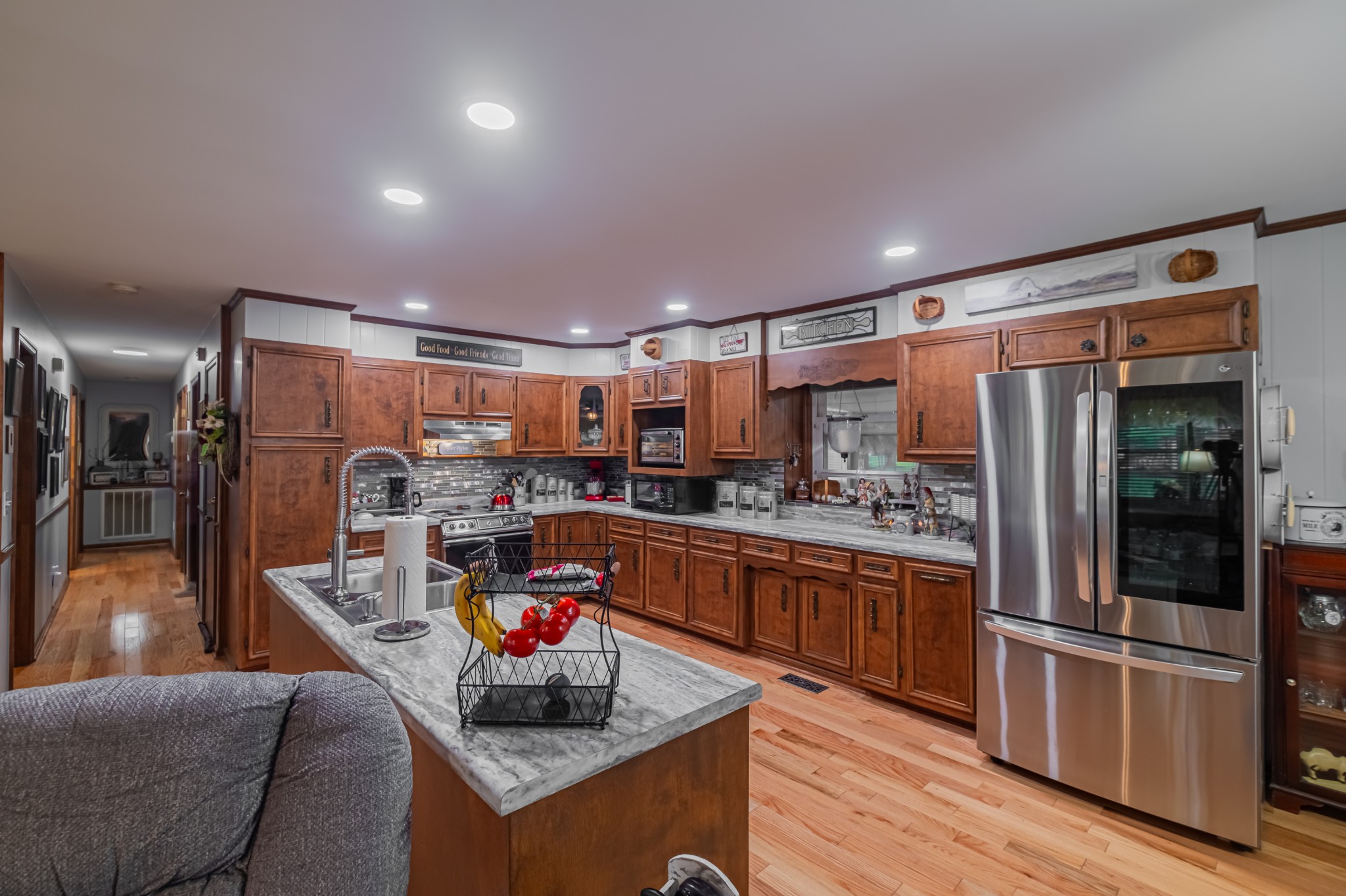 272 Belmar Cir