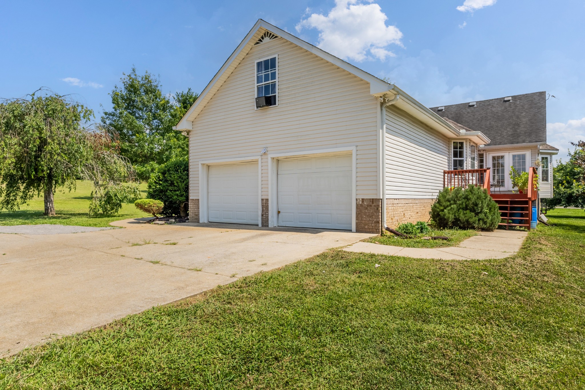 75 Brummitt Rd