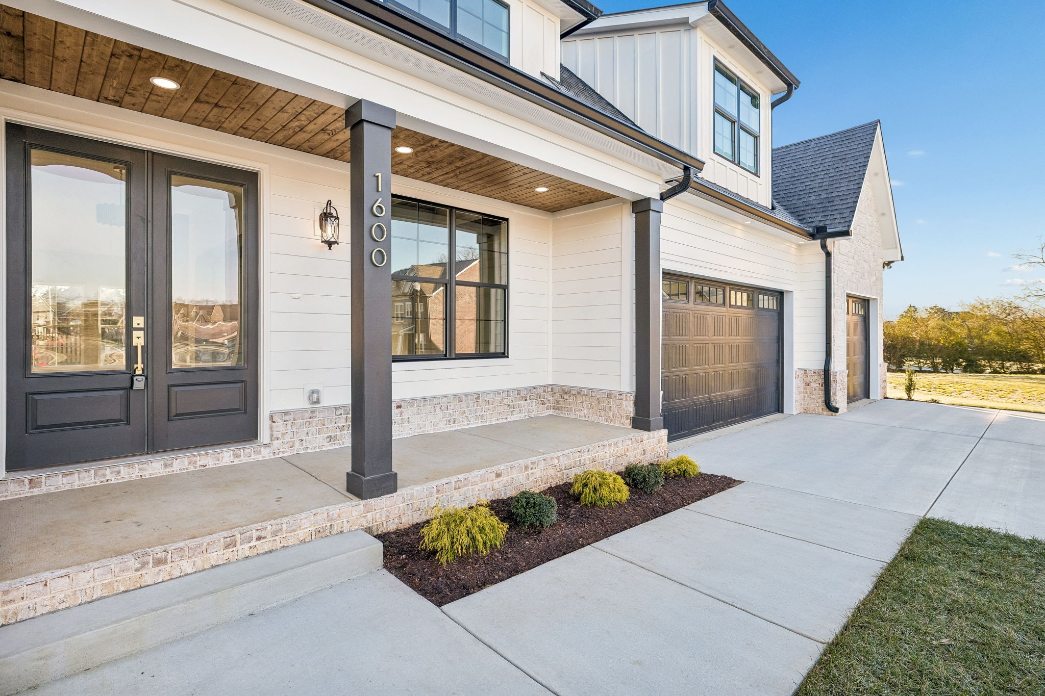1600 Burlwood Ct