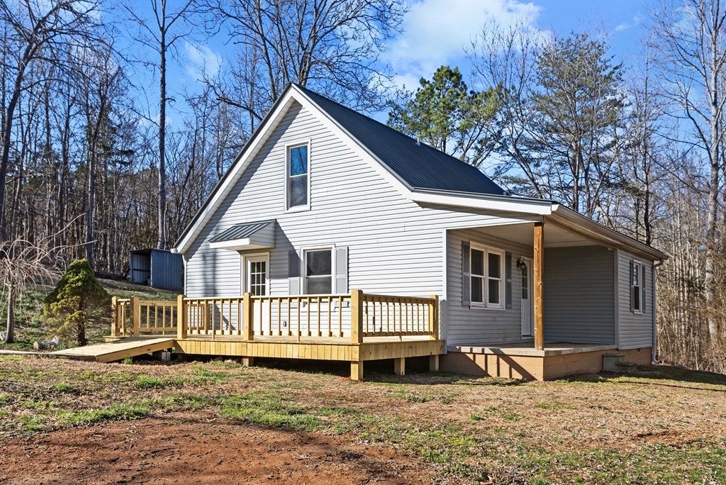 120 Dove Ln