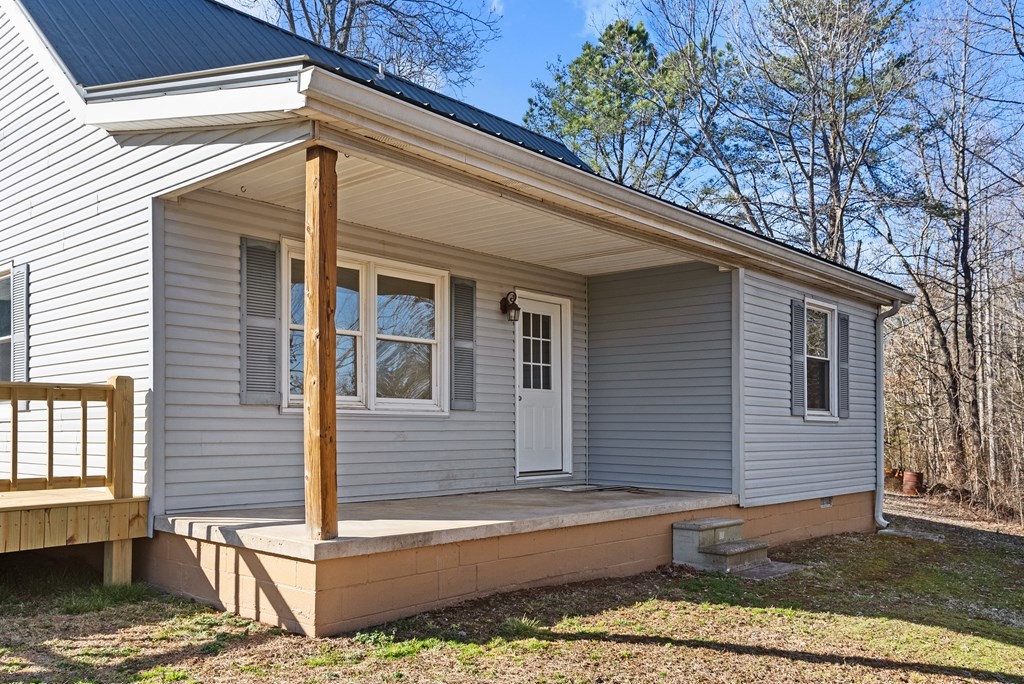 120 Dove Ln