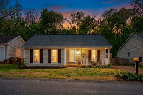 Photo of 4909 Yorkshire Rd, Nashville, TN 37211 (MLS # 3171232)